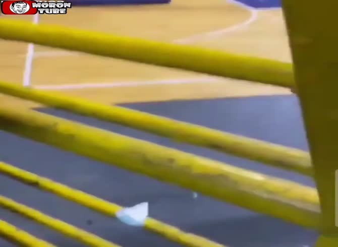 Video :Medical students barge in with their genitalia during a women's volleyball match!